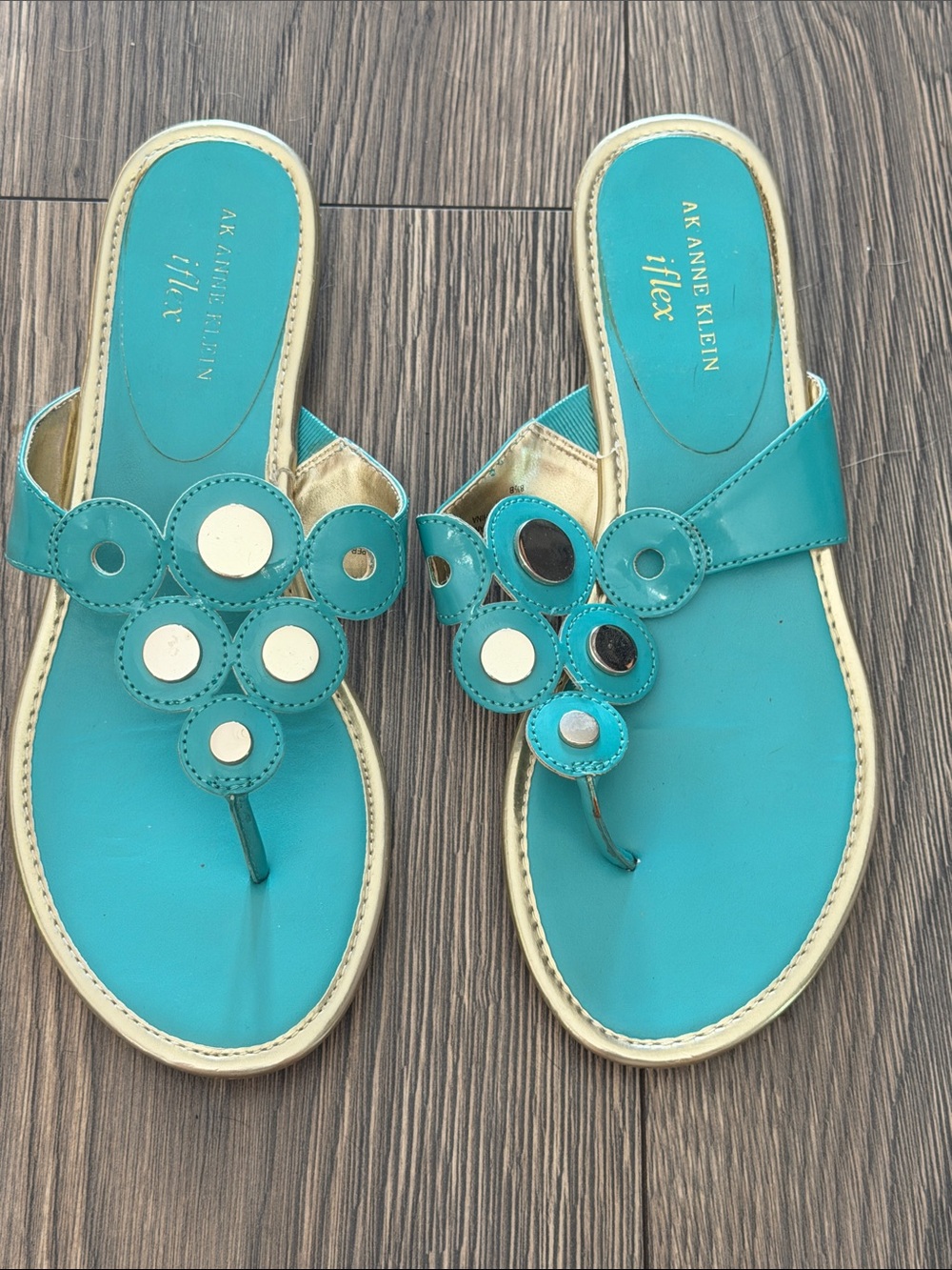 Anne Klein Teal Circle-Accent Thong Sandals